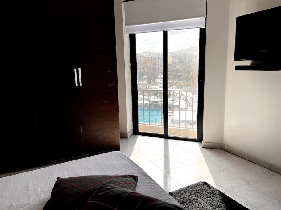 Seafront Meridionale 2Bedroom Apartment Saint Julian's 외부 사진